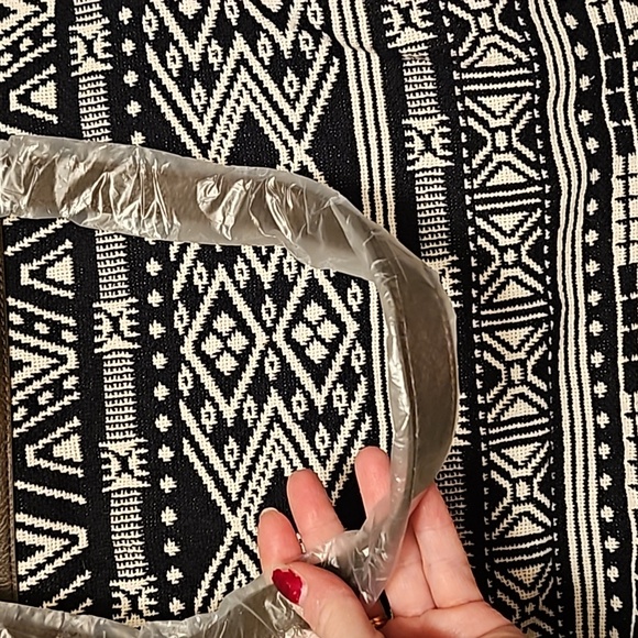 Thirtyone Reversible Tote New - Picture 2 of 4